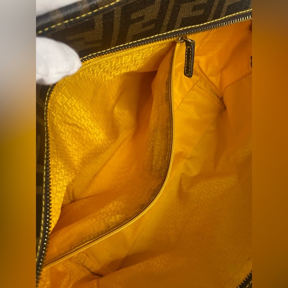 Fendi Tote Zucca Coated Canvas Medium - Picture 4 of 16